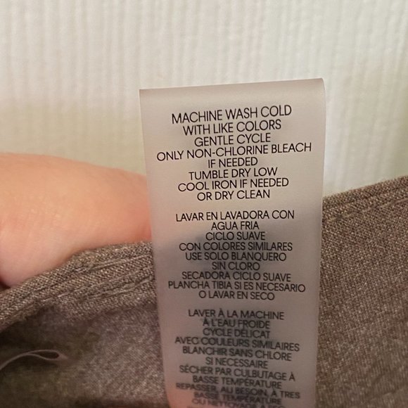 Elegant Banana Republic Women's Sleeveless Blouse M - Picture 3 of 7